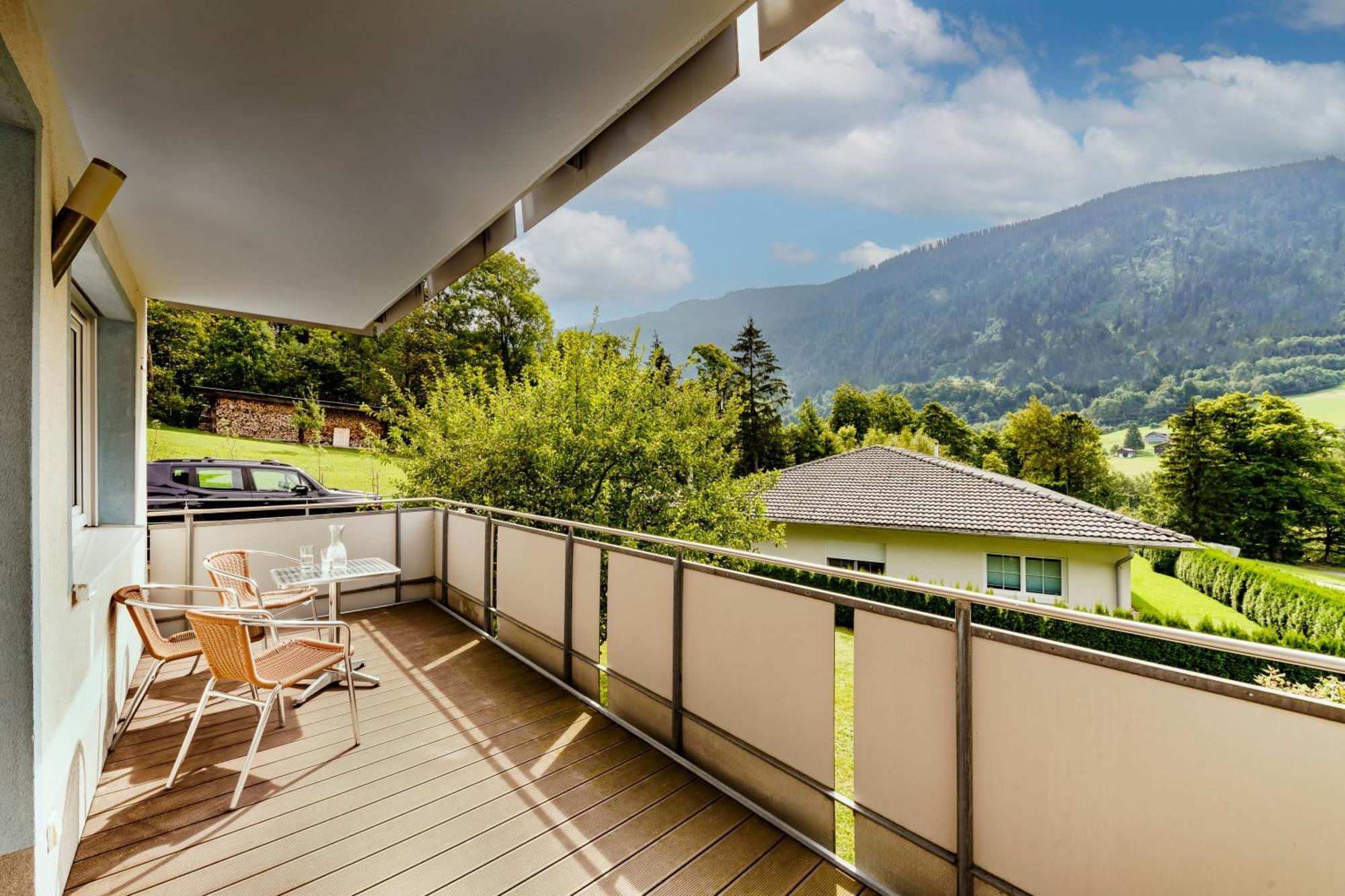 Haus Roecken Apartment Dalaas Exterior photo
